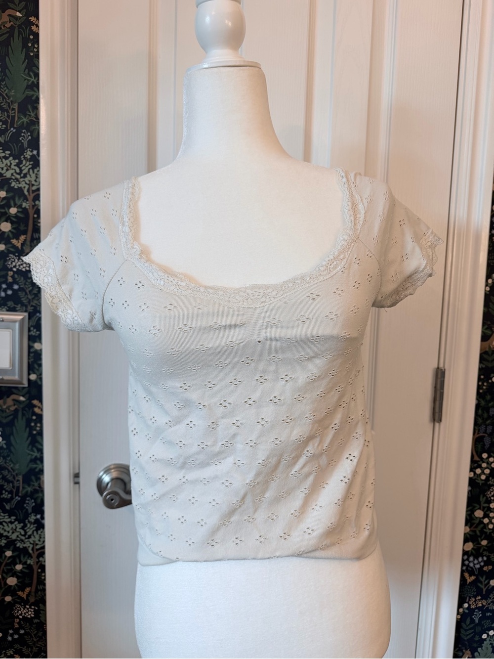 Altar'd State Cream Eyelet Lace-Trim Scoop Tee